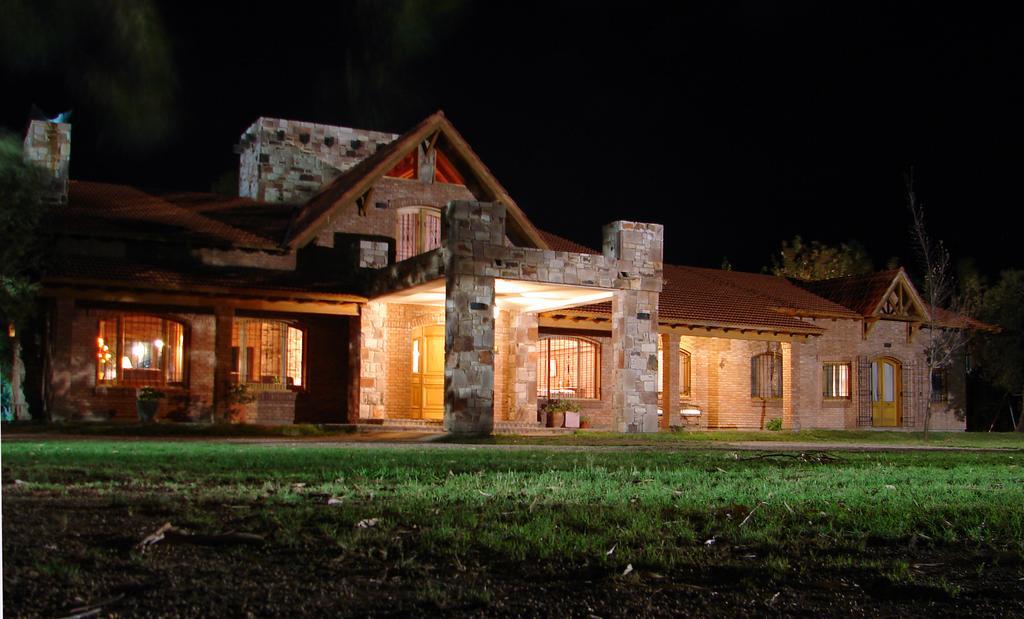 Suter Petit Hotel San Rafael Dış mekan fotoğraf
