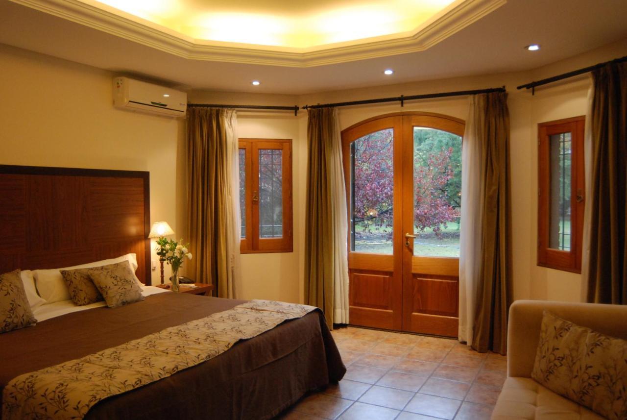 Suter Petit Hotel San Rafael Dış mekan fotoğraf